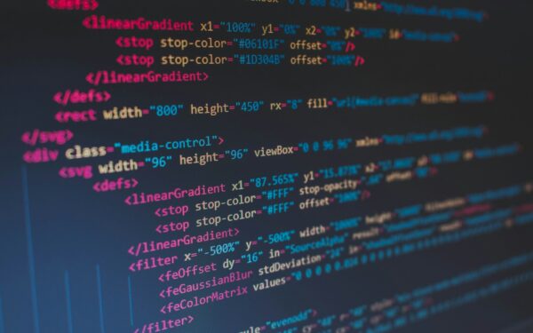 Slik bruker du HTML-overskrifter riktig for bedre struktur, SEO og lesbarhet