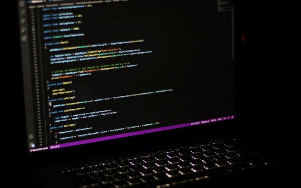Praktisk feilhåndtering i Python: slik skriver du kode som tåler virkeligheten