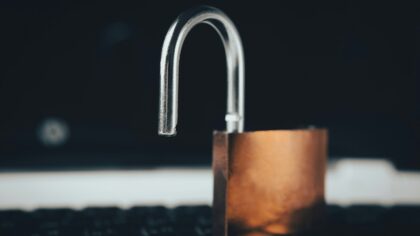 Sikre skjemadata på nettsiden din: en rolig innføring for små nettsteder og WordPress-brukere
