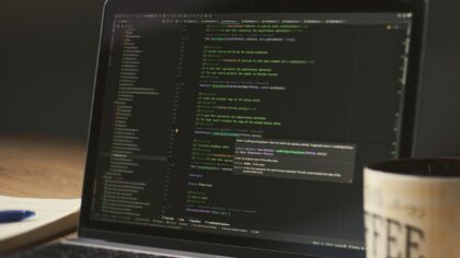 Slik lager du nyttige code snippets i VS Code som faktisk sparer deg tid